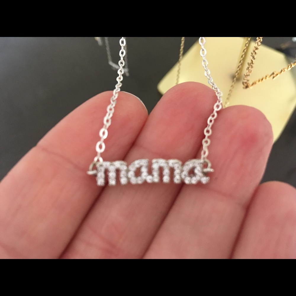 Mama necklace